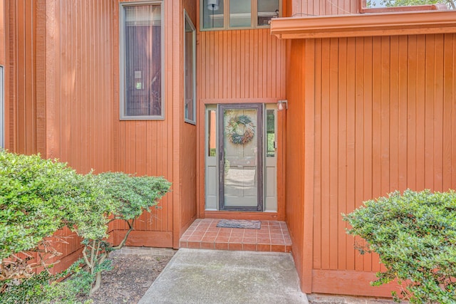 7102 Crown Rd, Roanoke, VA 24018 - property entrance