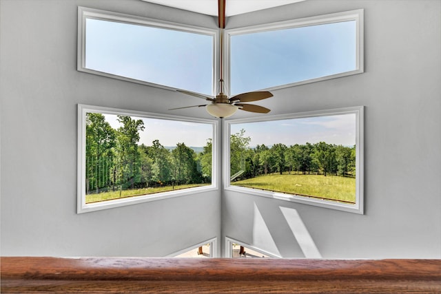 571 Cary Rd, Pilot, VA 24138 - detailed view of a ceiling fan