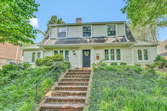 2410 Cornwallis Ave SE, Roanoke, VA 24014 - view of front of home featuring a chimney and brick siding