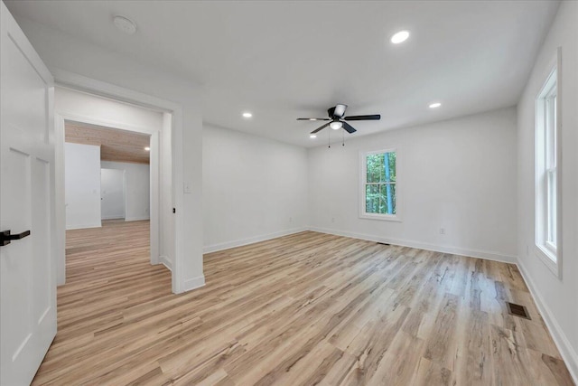 2365 Lakewood Forest Rd, Moneta, VA 24121 - unfurnished room with a ceiling fan, light wood-style flooring, recessed lighting, and a smoke detector
