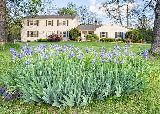 234 Deerfield Rd, Troutville, VA 24175 - view of front facade with a front lawn and a chimney