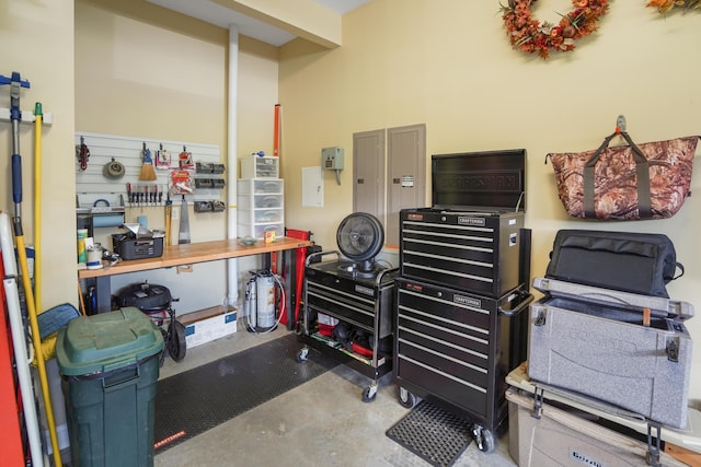 414 Augusta Way, Wirtz, VA 24184 - garage with a workshop area