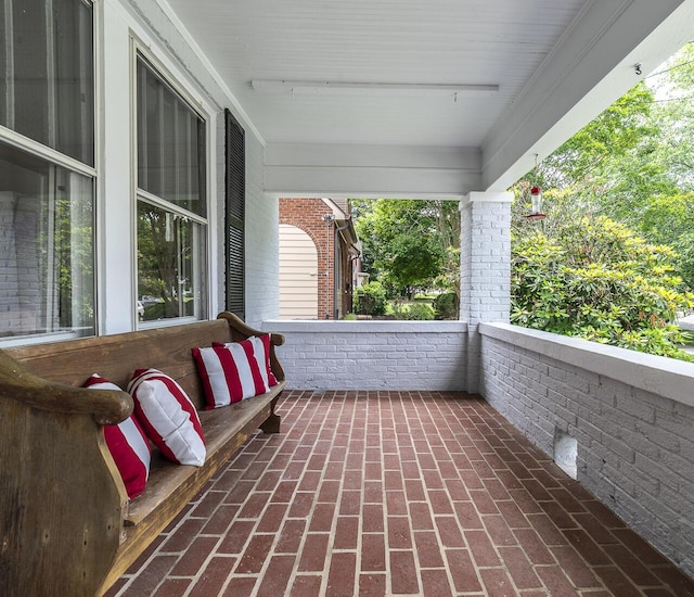 2506 Rosalind Ave SW, Roanoke, VA 24014 - view of patio / terrace