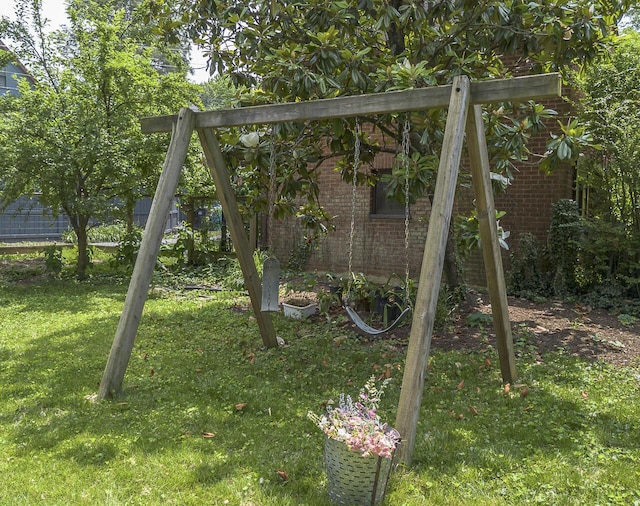 2506 Rosalind Ave SW, Roanoke, VA 24014 - view of green lawn