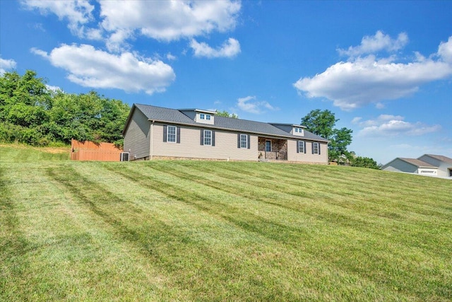 3141 Trinity Rd, Troutville, VA 24175 - back of property with a lawn