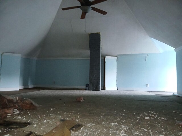 918 Dale Ave SE, Roanoke, VA 24013 - additional living space featuring lofted ceiling and ceiling fan