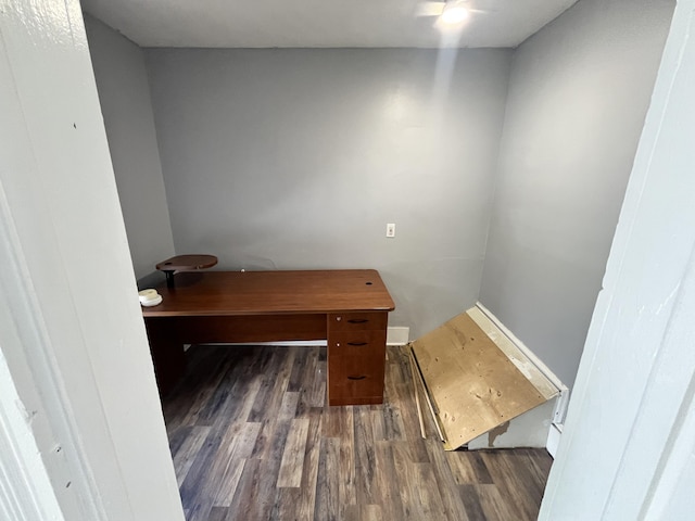 405 Mountain Ave SW, Roanoke, VA 24016 - unfurnished office featuring dark wood-style floors