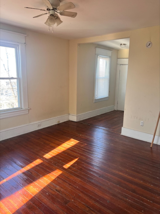 906 5th St SE, Roanoke, VA 24013 - unfurnished room featuring wood-type flooring and ceiling fan