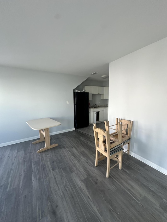 1626 9th St SE, Roanoke, VA 24013 - dining space featuring dark wood-type flooring