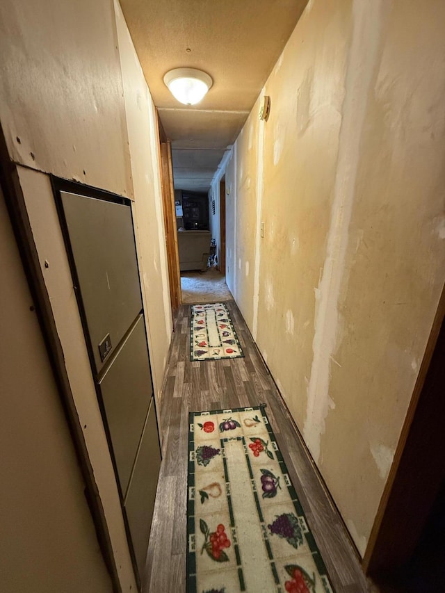 2612 Webster Rd, Roanoke, VA 24012 - hallway with wood finished floors