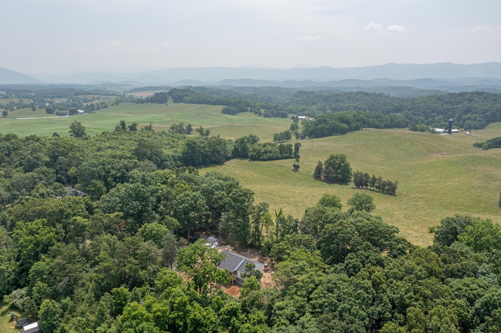 3575 Wheatland Rd, Fincastle, VA 24090 - bird's eye view of a mountainous background