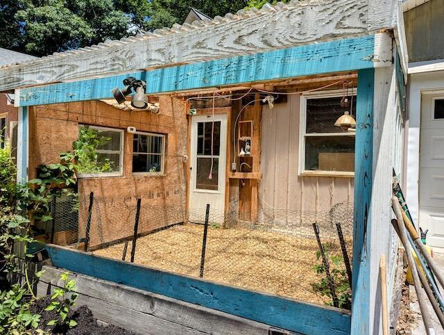 221 Camp Creek Rd NW, Riner, VA 24149 - property entrance
