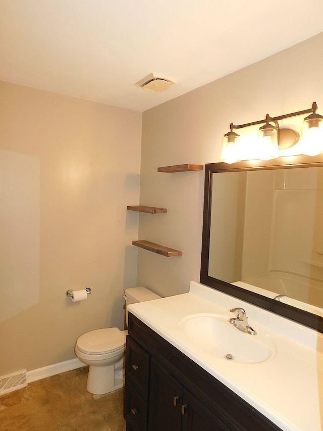 4230 Belford St SW, Roanoke, VA 24018 - bathroom featuring vanity and tile patterned flooring
