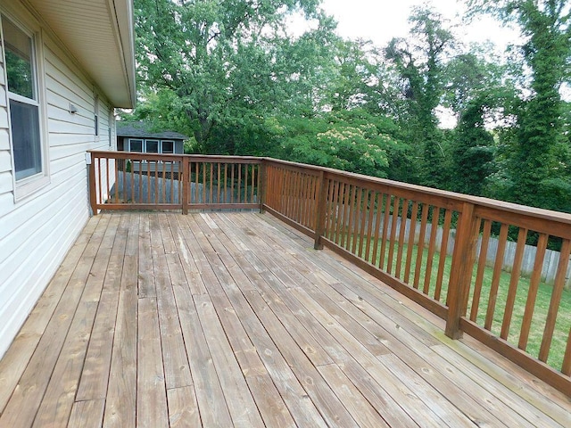 4230 Belford St SW, Roanoke, VA 24018 - wooden deck with a storage unit