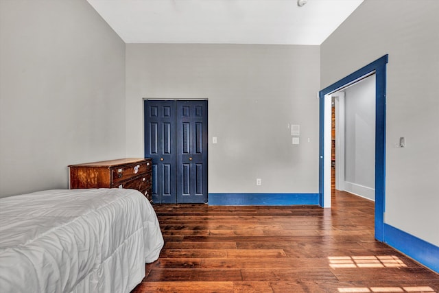 3150 Green Ridge Rd NW, Roanoke, VA 24019 - bedroom featuring wood-type flooring