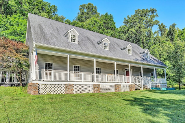 3150 Green Ridge Rd NW, Roanoke, VA 24019 - new england style home featuring covered porch, a front lawn, and a shingled roof
