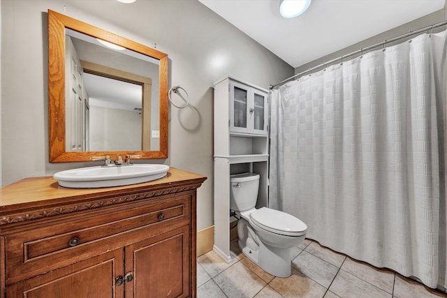 3150 Green Ridge Rd NW, Roanoke, VA 24019 - bathroom with vanity and tile patterned flooring
