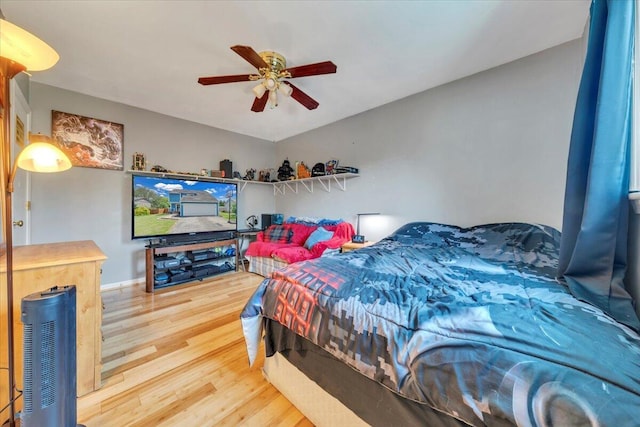 3341 Fort Lewis Cir, Salem, VA 24153 - bedroom featuring wood finished floors and ceiling fan