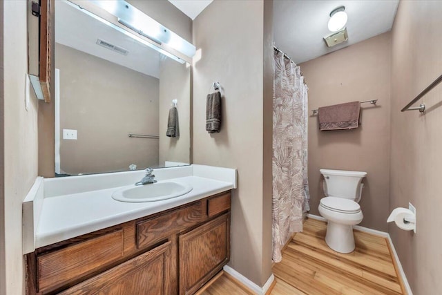 3341 Fort Lewis Cir, Salem, VA 24153 - bathroom with wood finished floors, vanity, and curtained shower