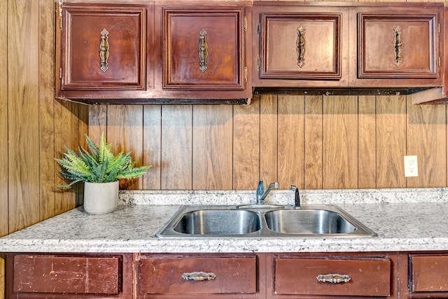 3716 Bower Rd, Roanoke, VA 24018 - kitchen with light countertops