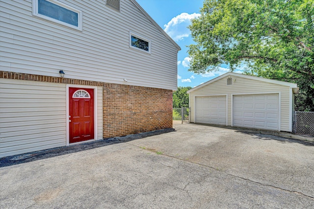 3716 Bower Rd, Roanoke, VA 24018 - view of detached garage
