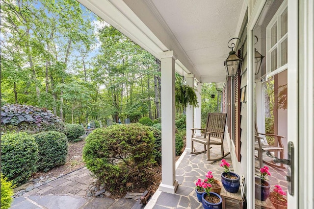 420 Cresthill Rd, Lynchburg, VA 24504 - view of covered porch