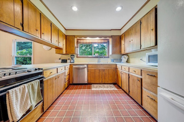 404 Robin Ridge Rd, Rocky Mount, VA 24151 - kitchen with white appliances, light countertops, healthy amount of natural light, recessed lighting, and ornamental molding