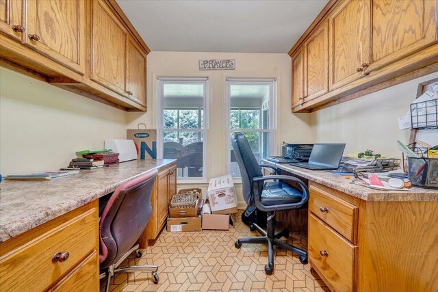 404 Robin Ridge Rd, Rocky Mount, VA 24151 - home office with built in study area