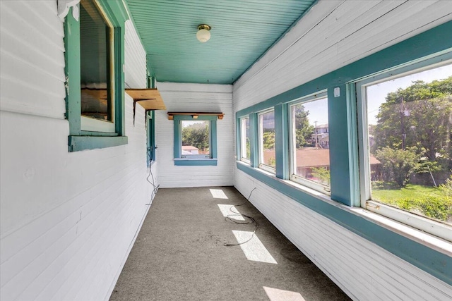 610 18th St SE, Roanoke, VA 24013 - unfurnished sunroom featuring carpet