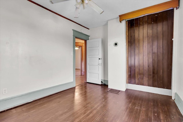 610 18th St SE, Roanoke, VA 24013 - spare room featuring ceiling fan and wood finished floors