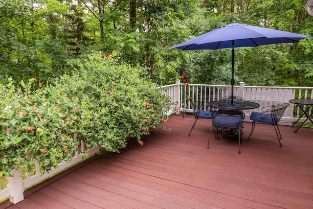 115 Armistead Ln, Rustburg, VA 24588 - wooden terrace with outdoor dining area