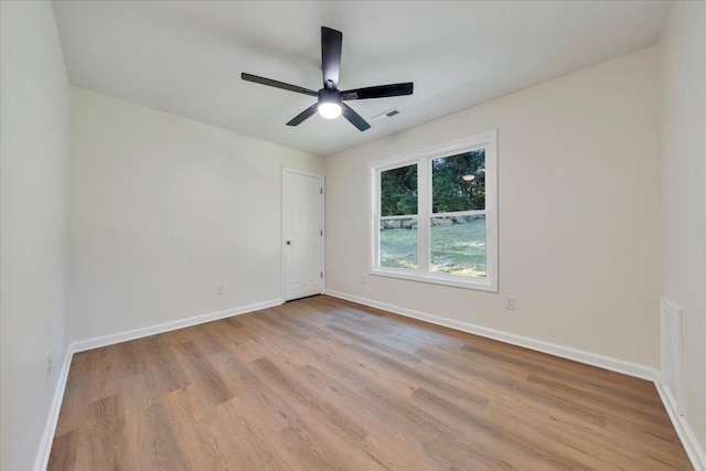 2315 Vale Ave, Roanoke, VA 24012 - spare room featuring wood finished floors and a ceiling fan