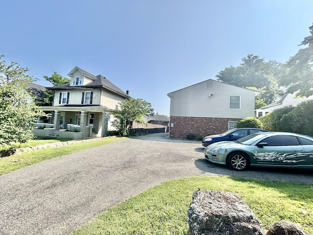 426 Walnut Ave SE, Roanoke, VA 24014 - view of asphalt driveway