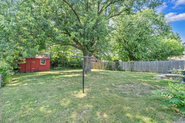 309 Mcclelland St, Salem, VA 24153 - view of yard with a shed