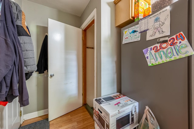 473 Hemlock Rd, Salem, VA 24153 - entryway featuring light wood-type flooring