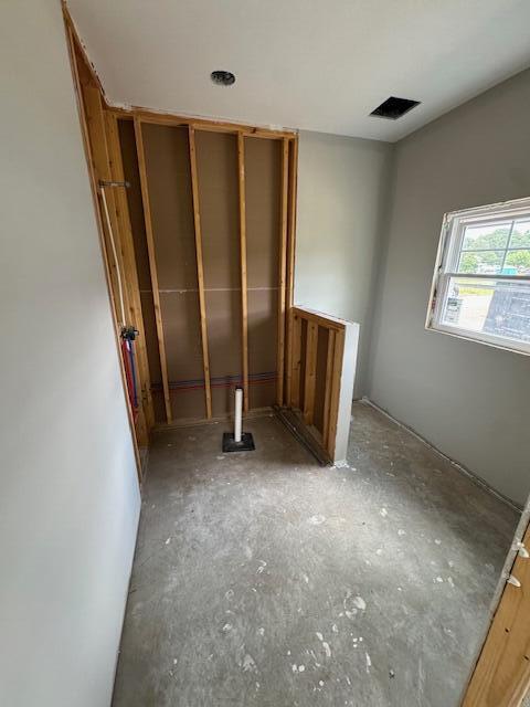 6450 Scruggs Rd, Moneta, VA 24121