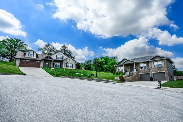3329 Cody Dr, Jefferson City, MO 65109