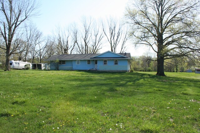 1312 N Lake Of The Wood Rd, Columbia, MO 65202 - exterior space
