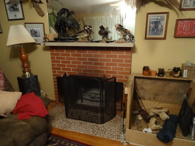 living room featuring a fireplace