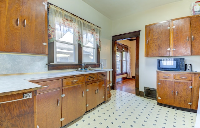 kitchen featuring sink