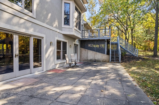 view of patio featuring a deck