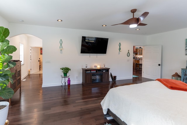 bedroom featuring dark wood-type flooring and ceiling fan