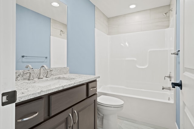 6504 Walsby Dr, Columbia, MO 65201 - full bathroom featuring toilet, vanity, shower / bath combination, and recessed lighting