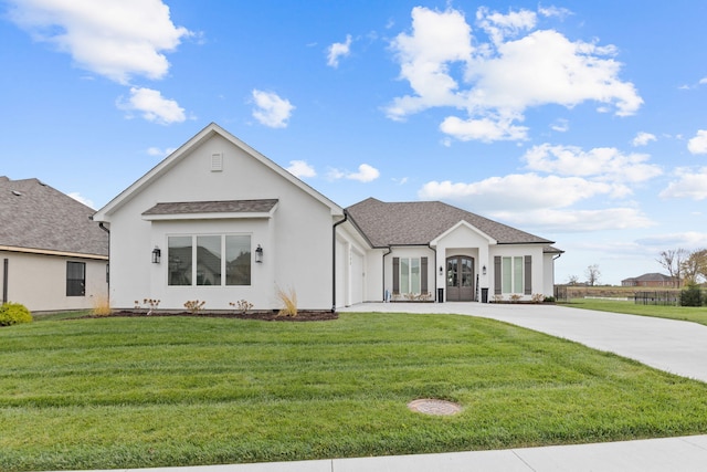 view of front of home with a front lawn