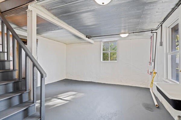 201 N Evans St, Armstrong, MO 65230 - below grade area with stairway