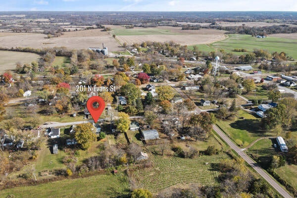 201 N Evans St, Armstrong, MO 65230 - aerial view of property and surrounding area with rural landscape