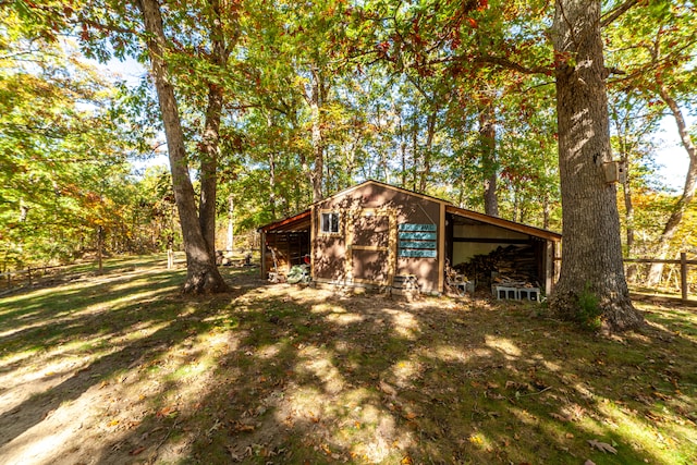 view of outbuilding