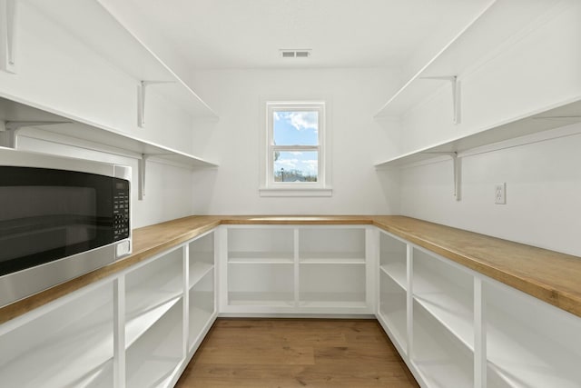 pantry with visible vents