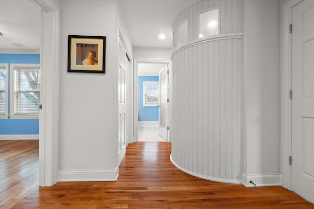 513 Rockhill Rd, Columbia, MO 65201 - corridor featuring wood finished floors, recessed lighting, and crown molding