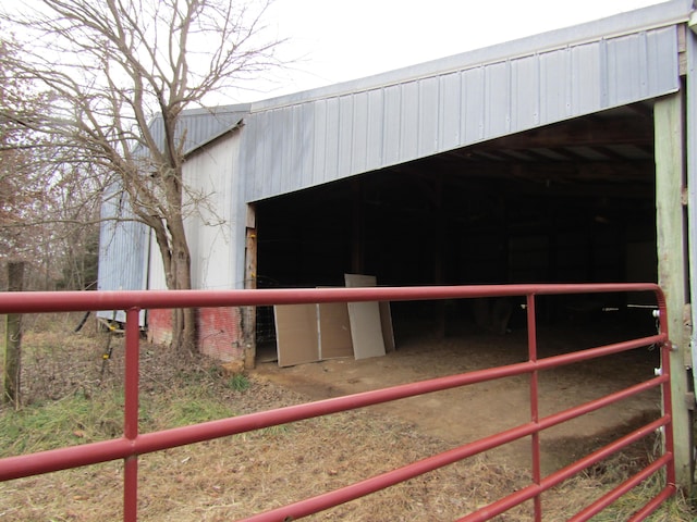 view of outdoor structure